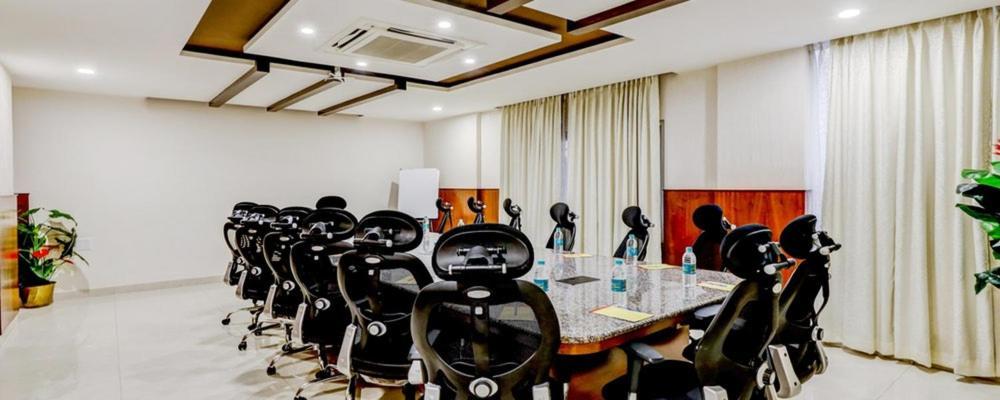 Hotel U.T.Elegance Bangalore Dış mekan fotoğraf