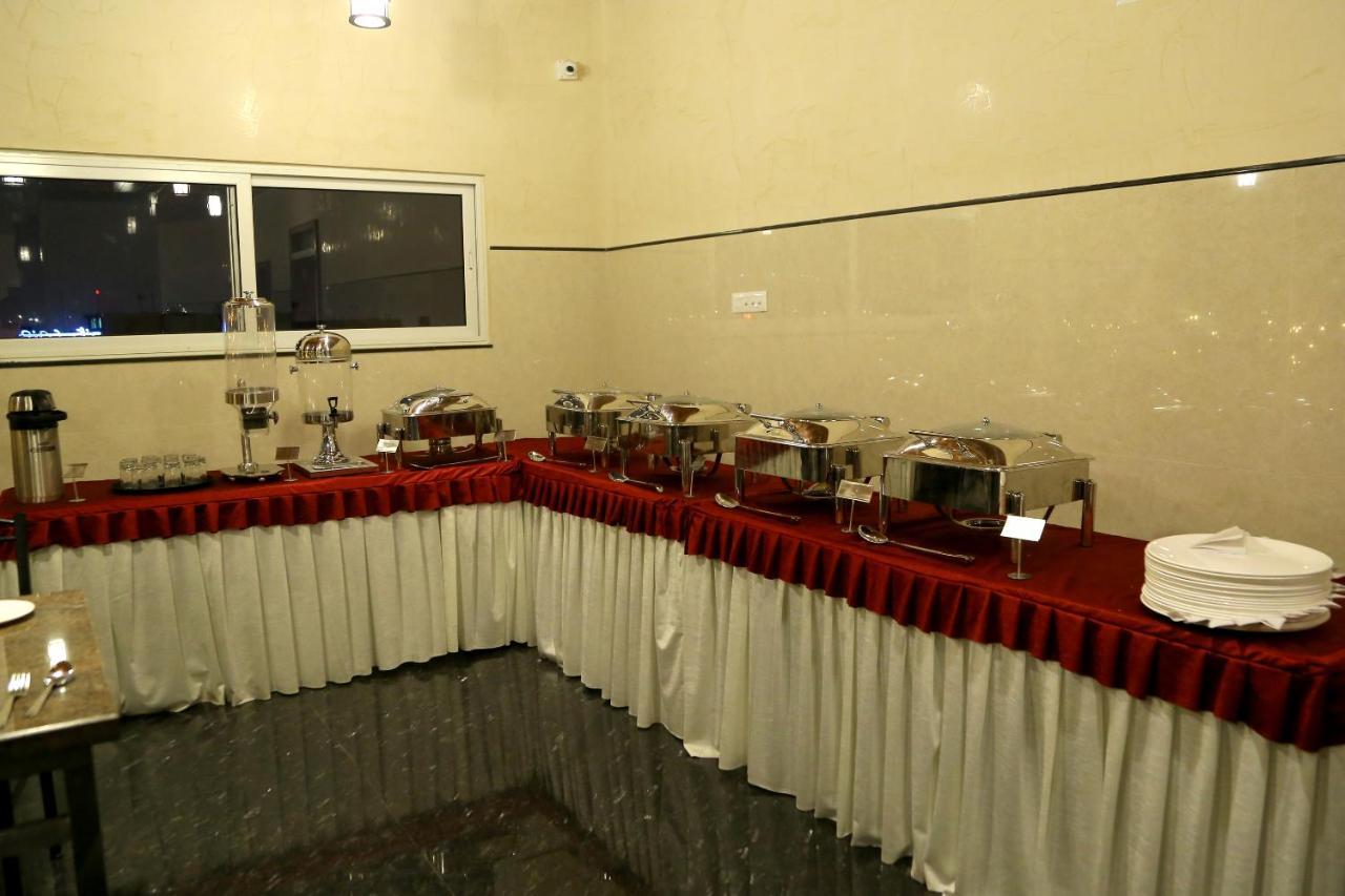 Hotel U.T.Elegance Bangalore Dış mekan fotoğraf