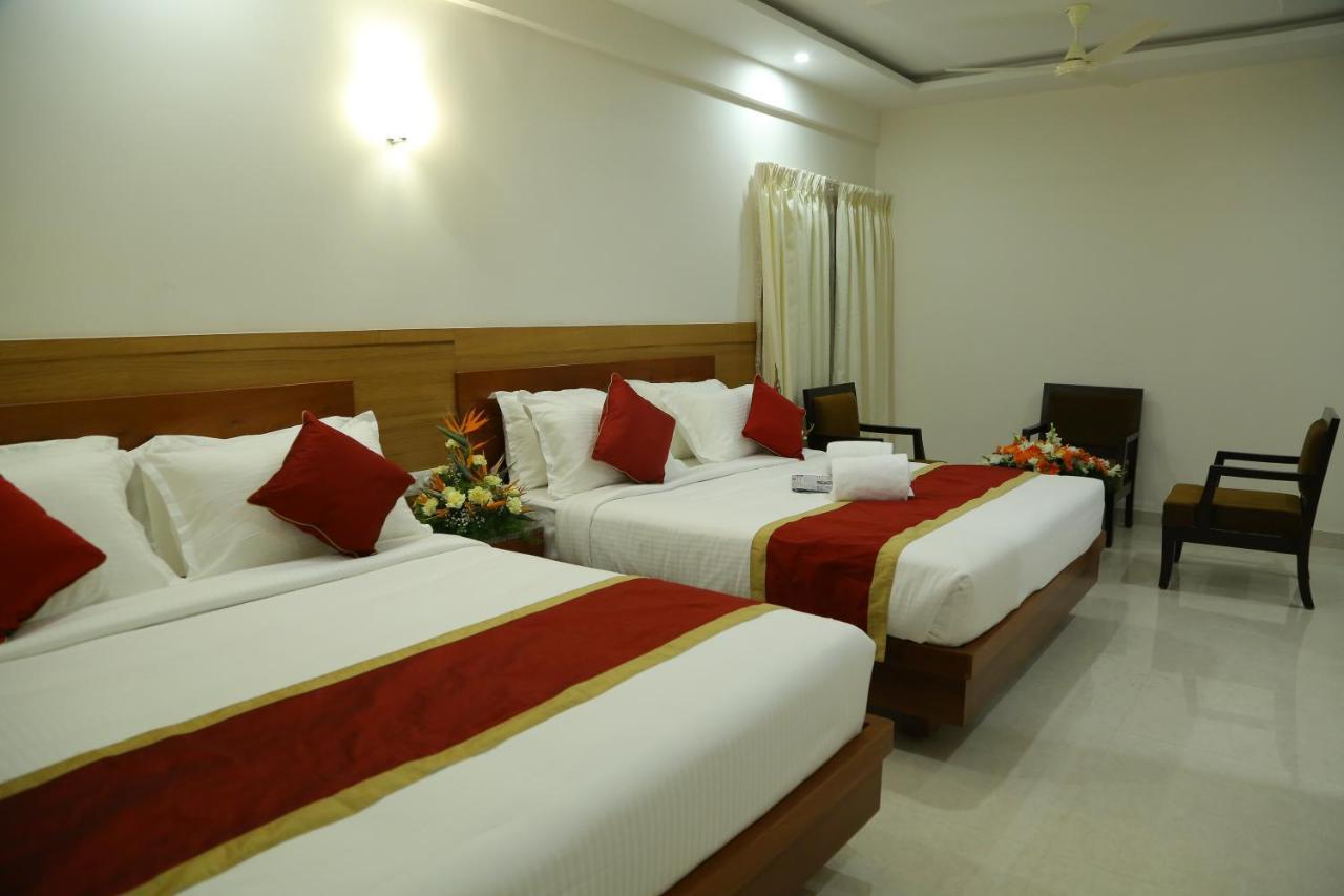 Hotel U.T.Elegance Bangalore Dış mekan fotoğraf