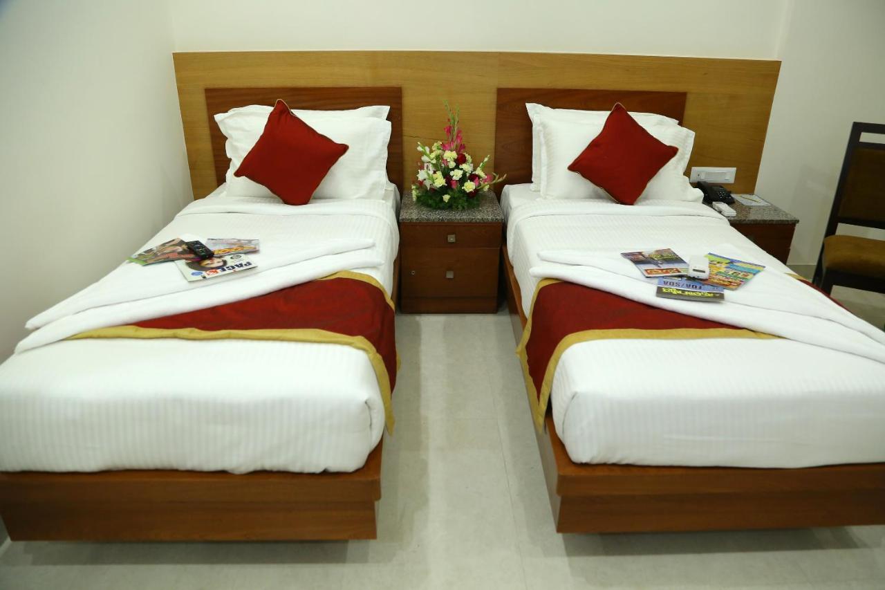 Hotel U.T.Elegance Bangalore Dış mekan fotoğraf