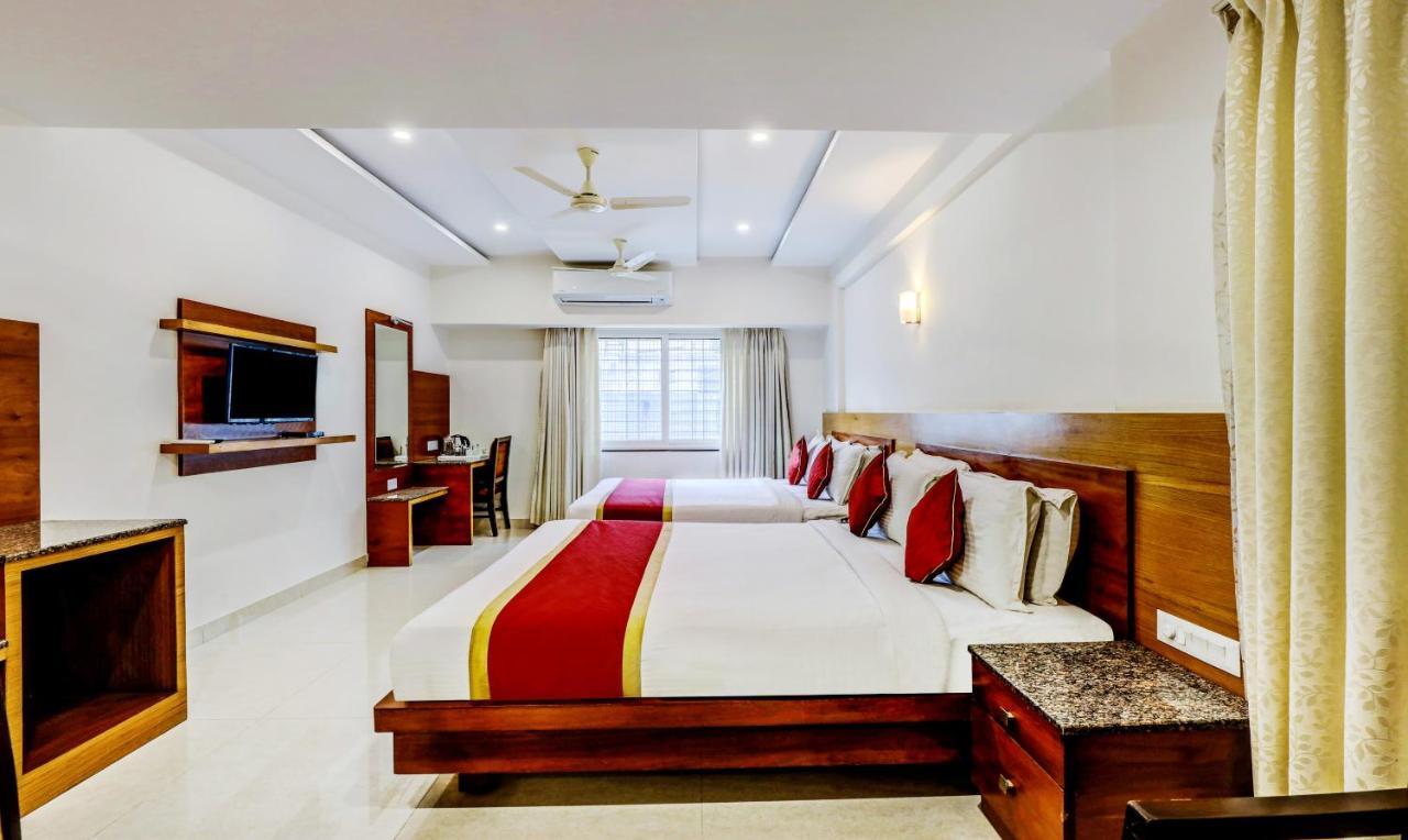 Hotel U.T.Elegance Bangalore Dış mekan fotoğraf